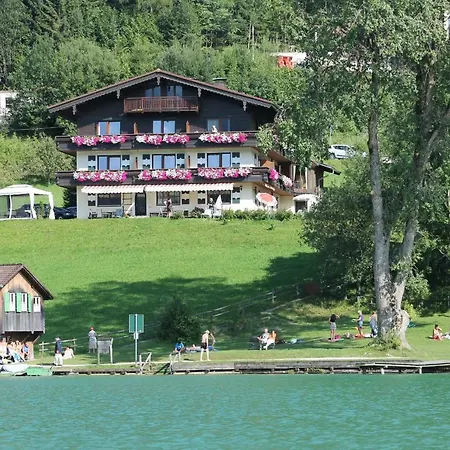 Guest house Ticklhof Am See Thiersee